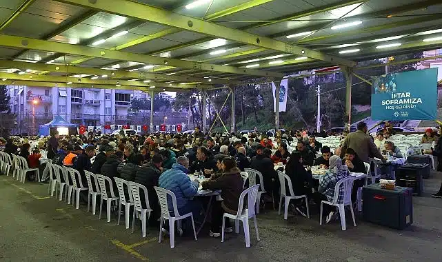 Karabağlar ’da Birlik ve Beraberlik Sofrası Vatan Mahallesi’nde Kuruldu