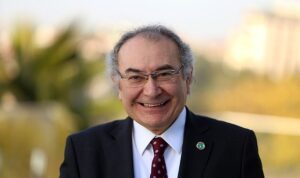 Prof. Dr. Nevzat Tarhan:  “Empati ve utanma duygusunun zayıflaması aldatmayı normalleştirdi!”